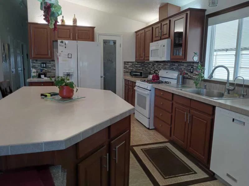 Beautiful corner lot in the woods  home features