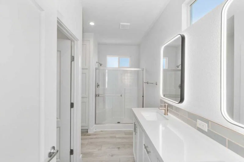 Spacious new living in poway!  home features