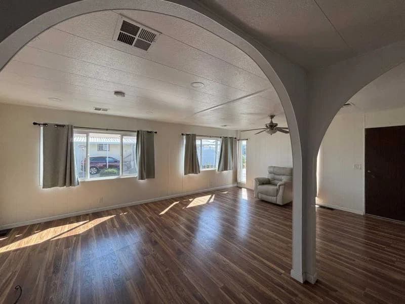 Beautifully remodeled in village green!  home features
