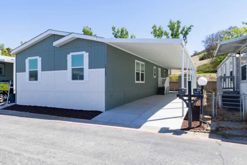 New 4 bedroom in poway's prestigious family park!  home features