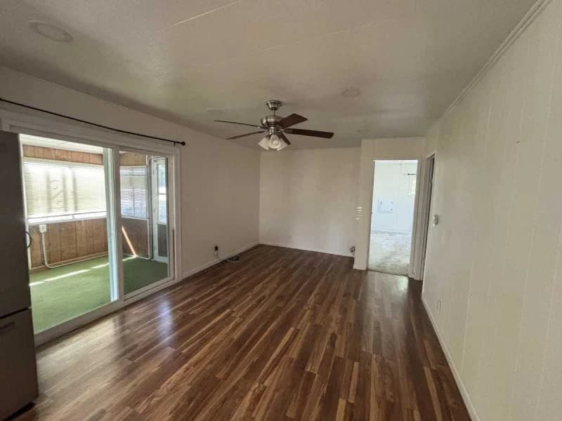 Beautifully remodeled in village green!  home features