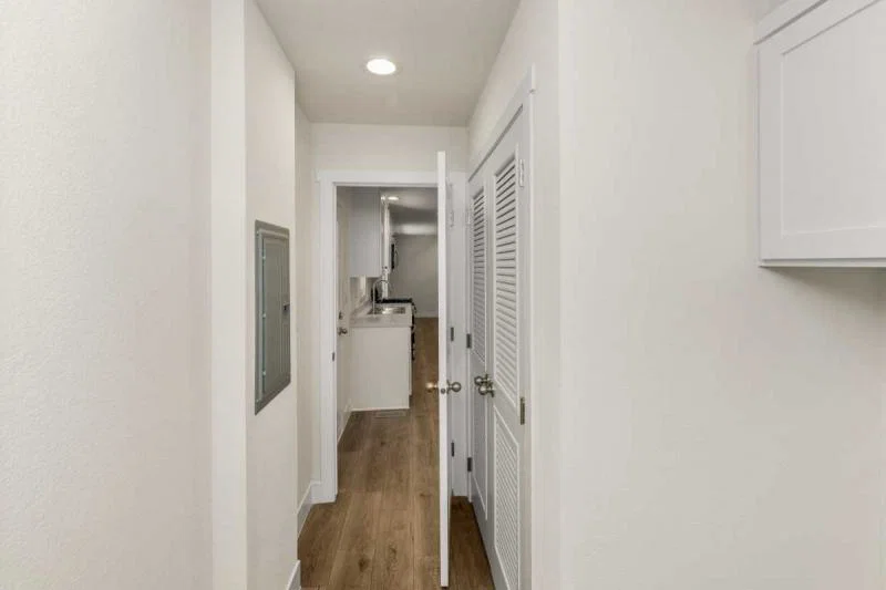 New 4 bedroom in poway's prestigious family park!  home features