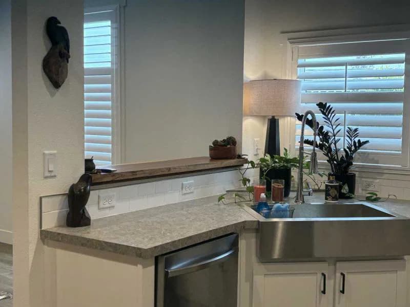 Private oasis on corner lot in the village green 55+  home features