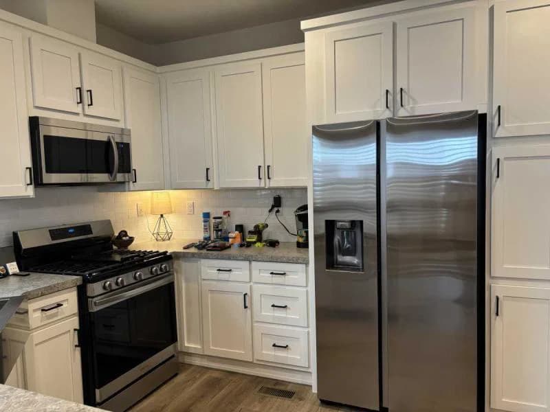 Private oasis on corner lot in the village green 55+  home features