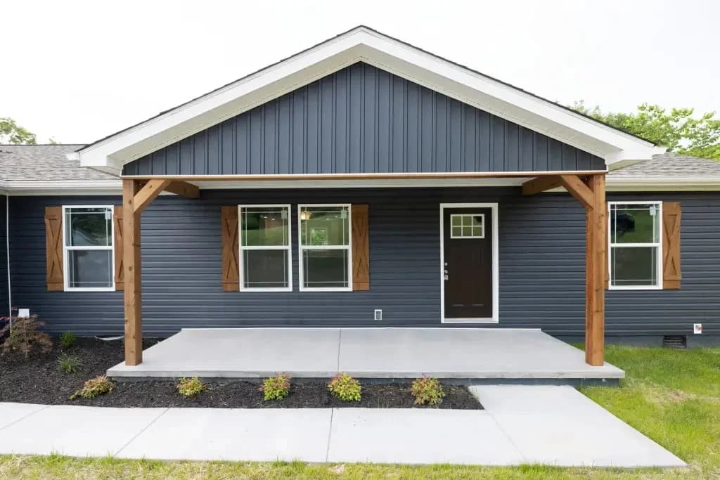 Hawthorne r exterior home features