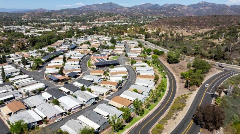 New 4 bedroom in poway's prestigious family park!  home features