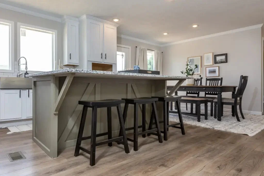 Hawthorne r interior home features