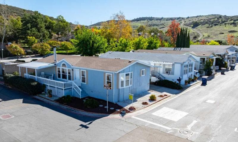 Priced low to sell fast! poway royal estates!  home features