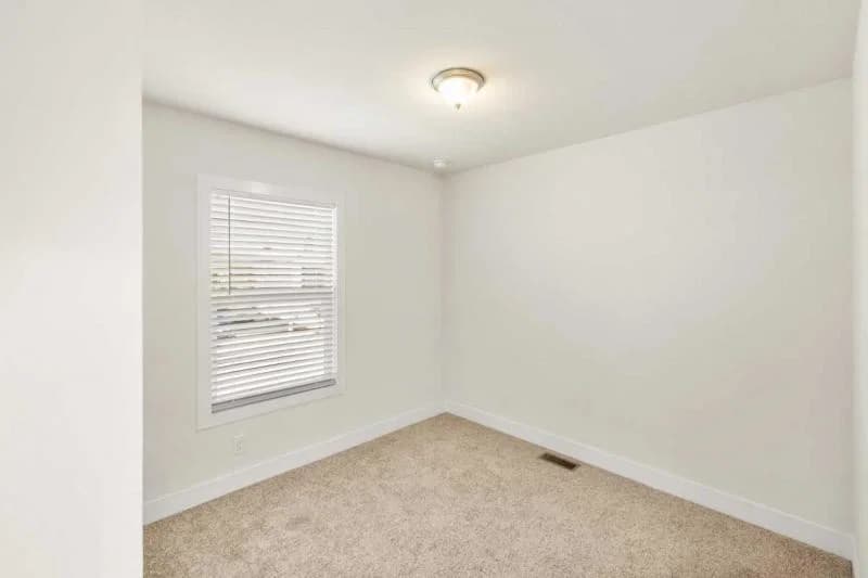 New 4 bedroom in poway's prestigious family park!  home features