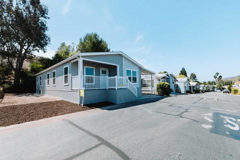 Brand new home in poway royal - great private yard! hero home features