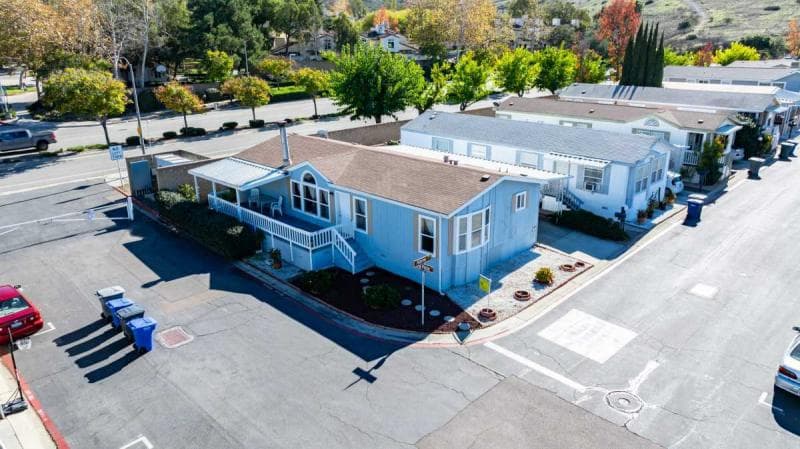 Priced low to sell fast! poway royal estates!  home features