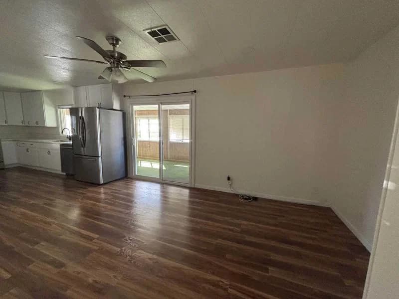 Beautifully remodeled in village green!  home features