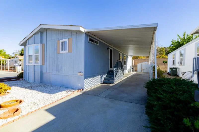 Priced low to sell fast! poway royal estates!  home features