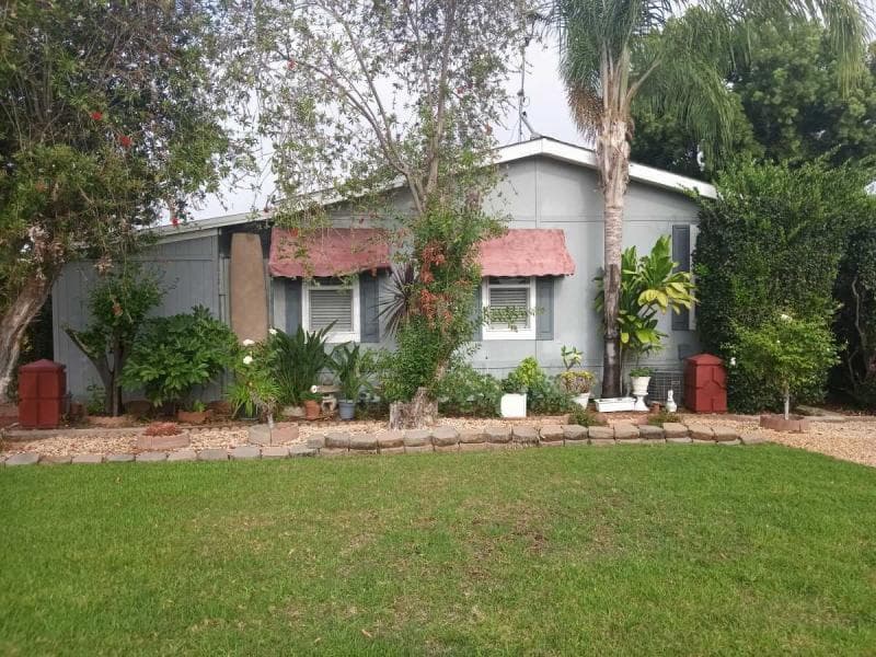 Beautiful corner lot in the woods  home features