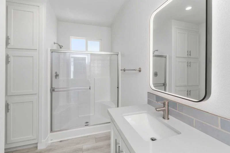 Spacious new living in poway!  home features