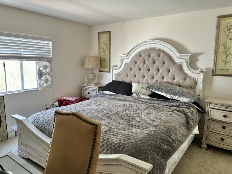2 bedroom 2 bath home in the cliffs 55+  home features
