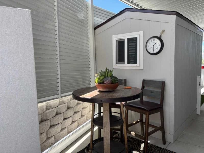 Private oasis on corner lot in the village green 55+  home features