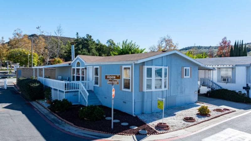 Priced low to sell fast! poway royal estates! hero and exterior home features
