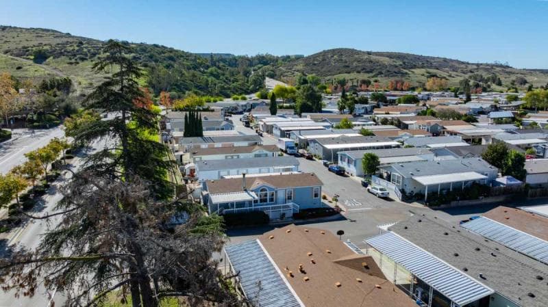 Priced low to sell fast! poway royal estates!  home features