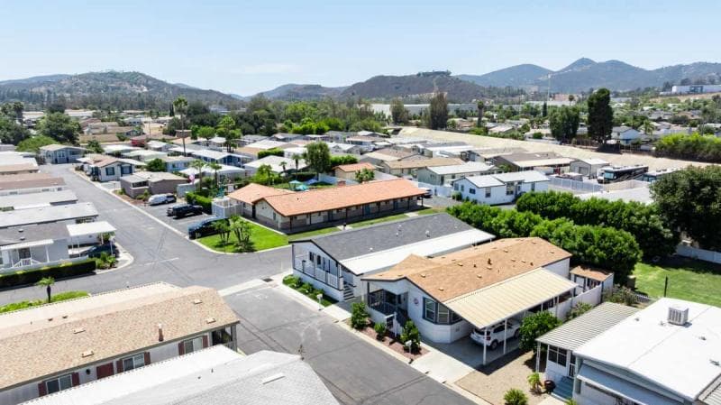 Brand new home corner lot casa grande! 55+ escondido community  home features